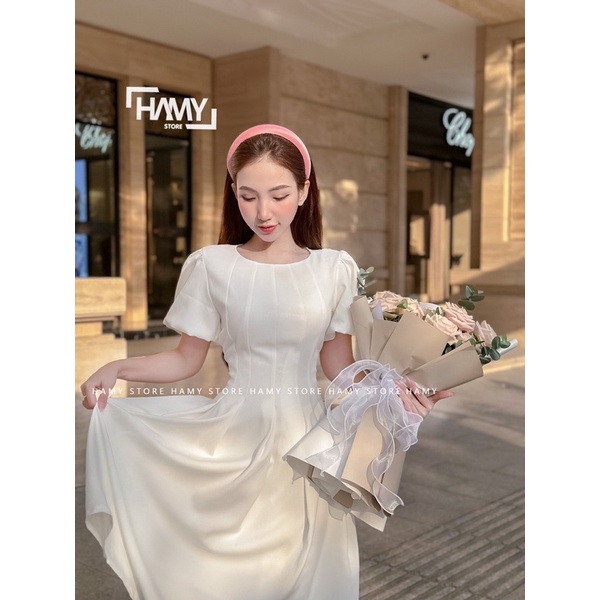 Đầm Tay Búp Xoè