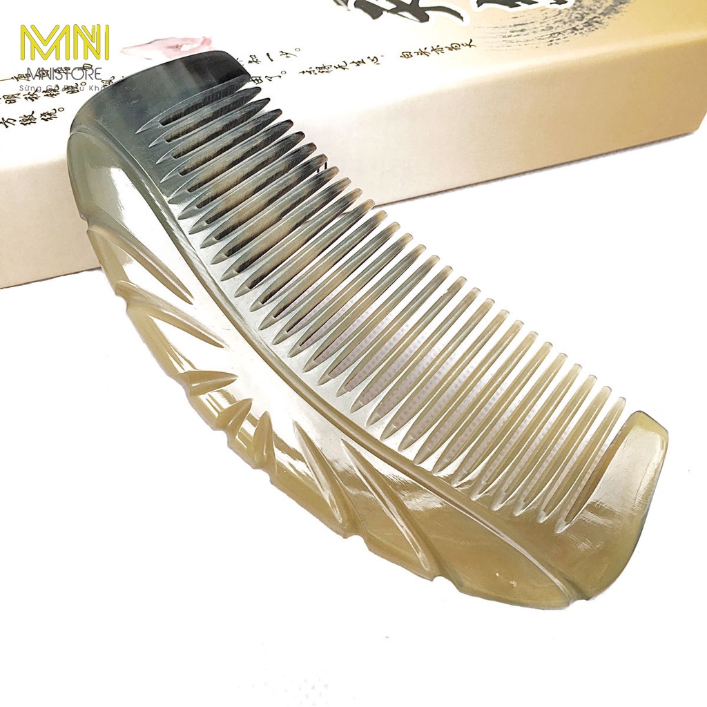 Lược me khía tim kích thước 13cm - 17cm dày 4mm - 7mm  chống rụng tóc, giảm cảm giác đau đầu