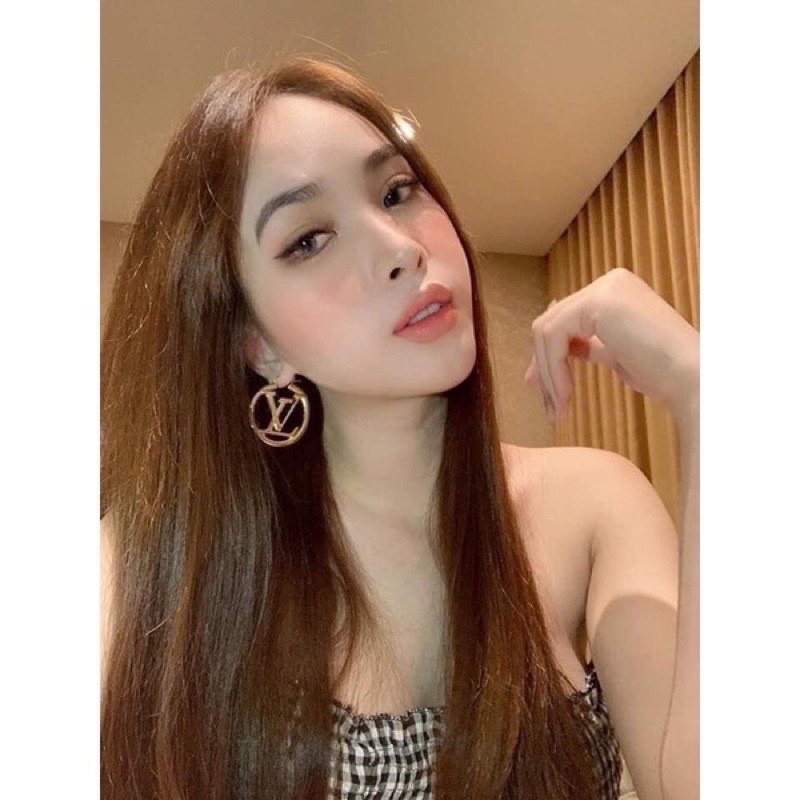 Khuyên tai LV CAO CẤP Mạ Titan cực chảnh