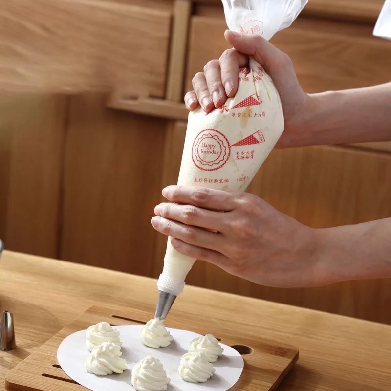 Bao Tam Giác Bắt Kem Làm Bánh