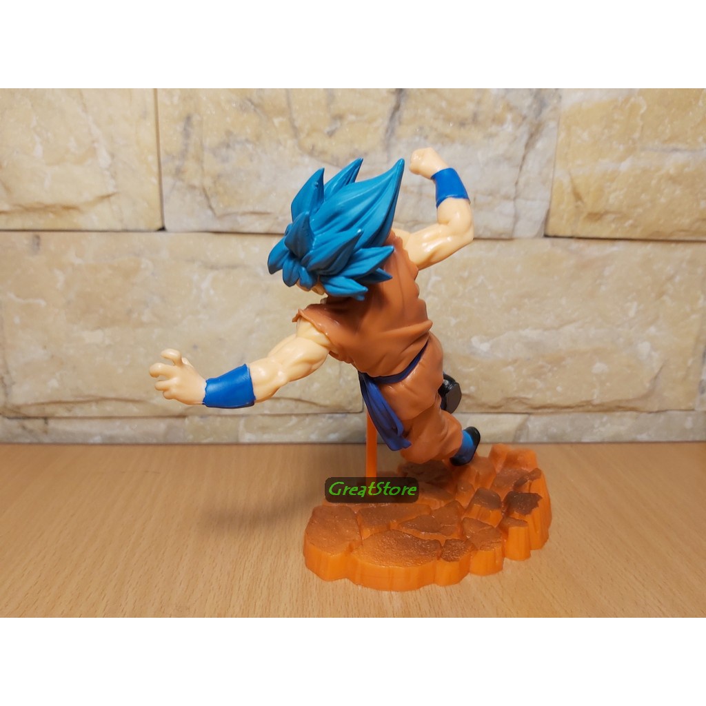Mô hình Dragonball Goku supersaiyan blue và Golden Frieza Figure đế nham thạch 15 cm