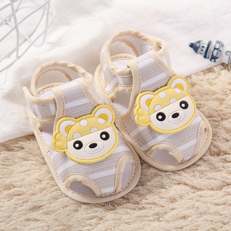 Giày Chống Trượt Hình Chú Gấu Đáng Yêu Thời Trang Xuân Thu Cho Bé Từ 0-1 Tuổi