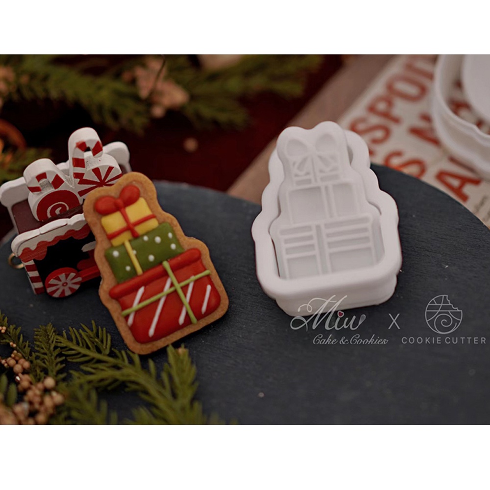 Khuôn Làm Bánh Quy Hình Ông Già Noel / Người Tuyết 3D Trang Trí Giáng Sinh / Năm Mới