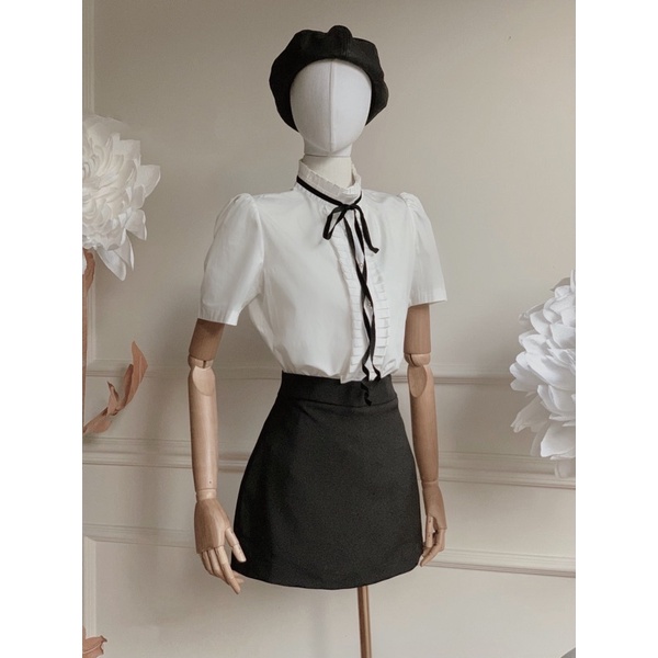 Áo sơ mi dây đen