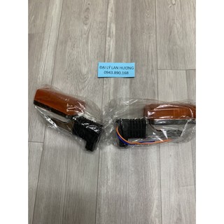 Củ đèn xi nhan sau 82