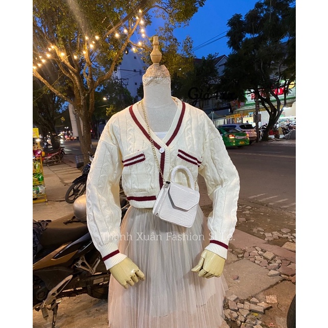 Hình thật khoác len cadigan crotop phong cách hàn  trẻ trung