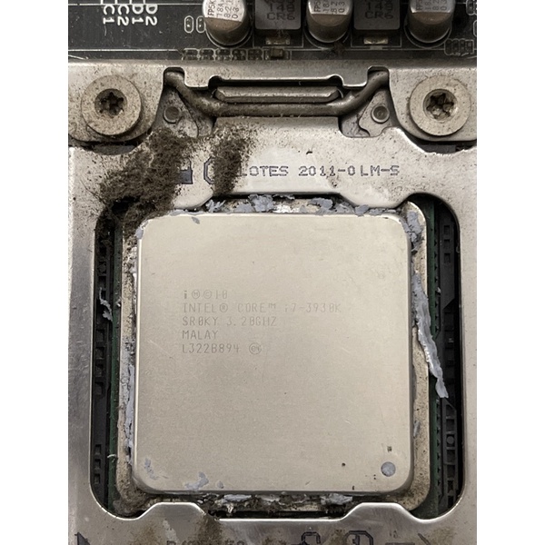 Core i7 3930k socket 2011 dùng cho main X79 hãng