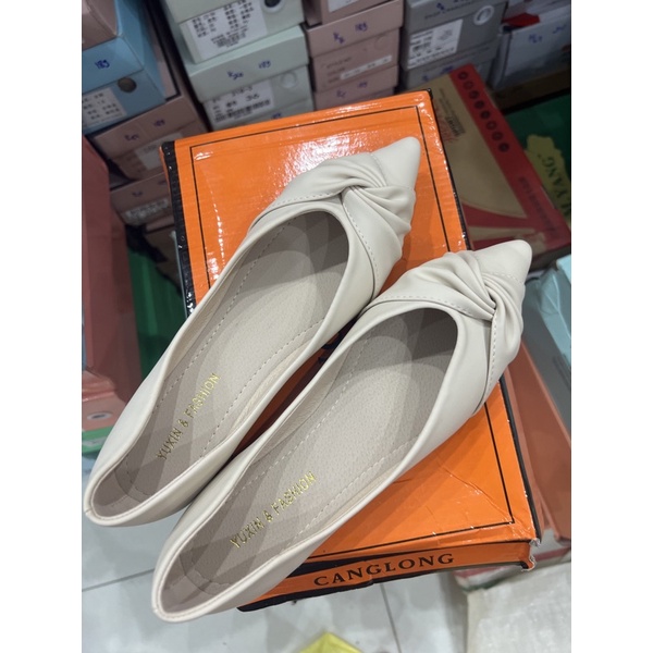 bệt size 35