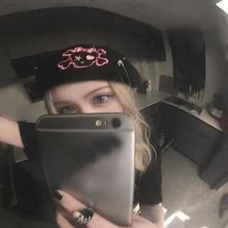 Nón Beret Phong Cách Gothic Thời Trang Cho Nữ