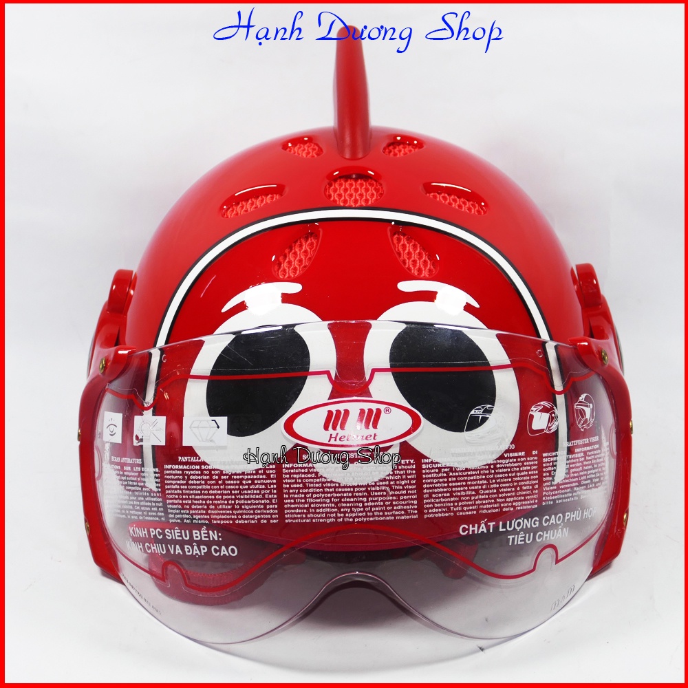 Mũ bảo hiểm dành cho bé hình con cá Có kính chắn bụi bảo vệ tốt mặt và đầu, chất liêu nhựa chắt chắn phù hợp cho cả bé n