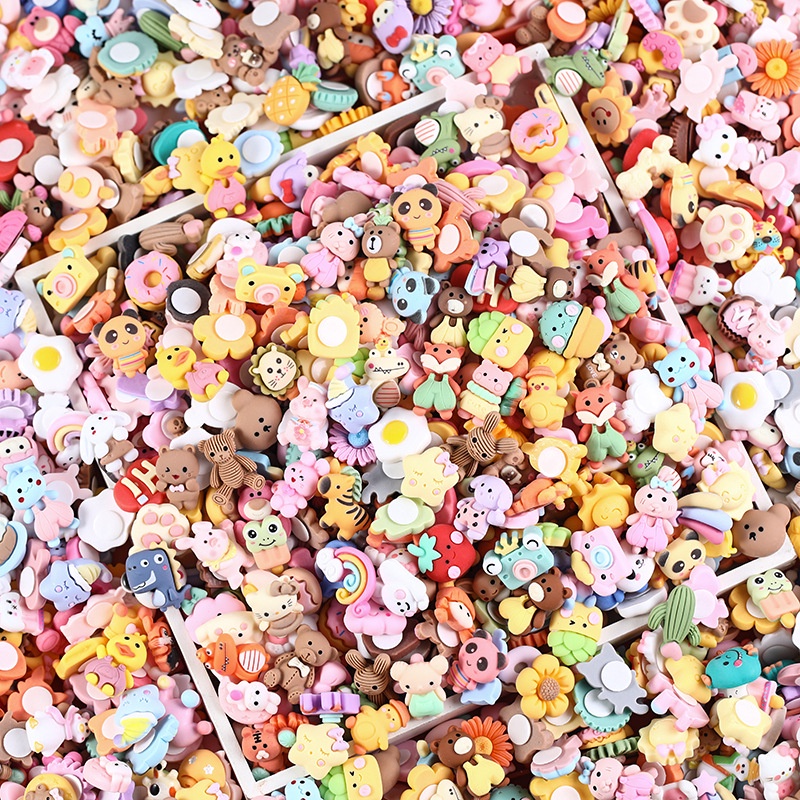 Charm 3D Trang Trí Ốp Điện Thoại, Bình Nước Có Sẵn Keo (Inbox chọn mẫu)