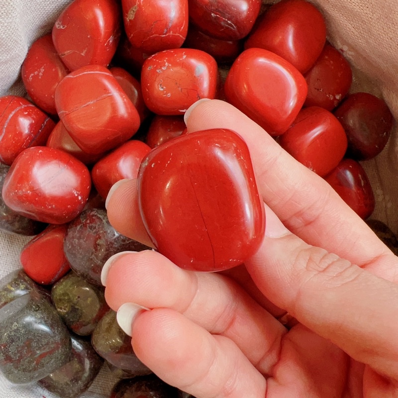 Tumble đá Red Jasper