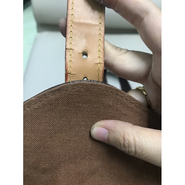 Balo hàng si tuyển lỗi nhẹ