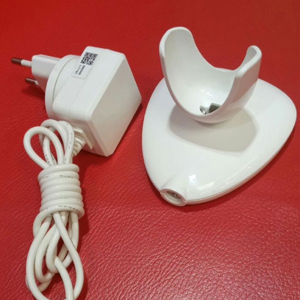 Combo giá đế đỡ + dây sạc Lumispa