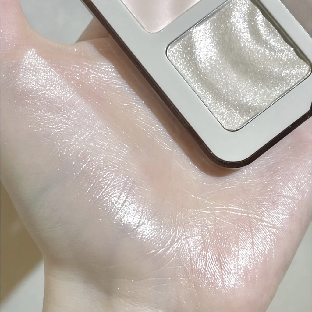 SWEET MINT Bảng phấn tạo khối 4 màu Shimmer Highlighter | BigBuy360 - bigbuy360.vn