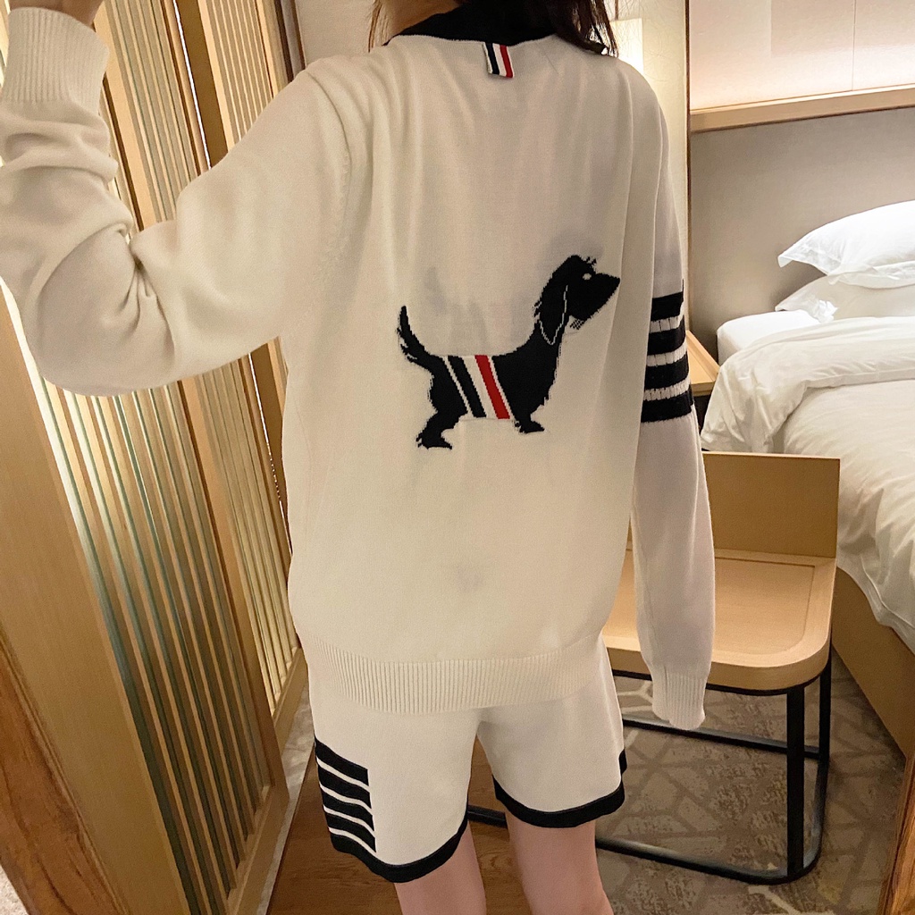 22 early autumn new Thom Browne college style V-neck striped contrast color four-bar back cartoon aging puppy cardigan coat