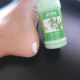 Kem dưỡng da chân, kem mềm gót chân