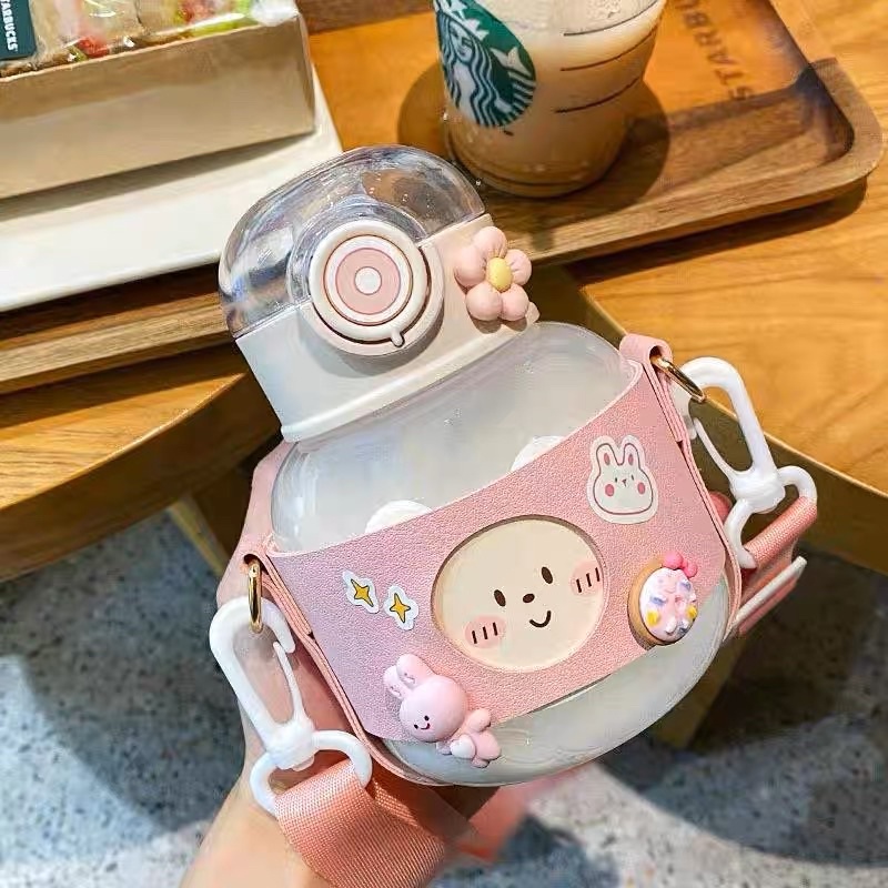 Bình Nước 600ml Nhựa Chịu Nhiệt Cao Có Ống Hút Dễ Thương Cho Bé