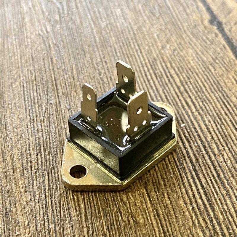 TRIAC 25A 600V tg25