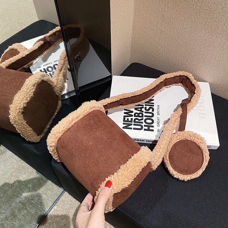 Túi Đeo Vai Phủ Lông Phong Cách Đường Phố Pháp Thời Trang Cho Nữ