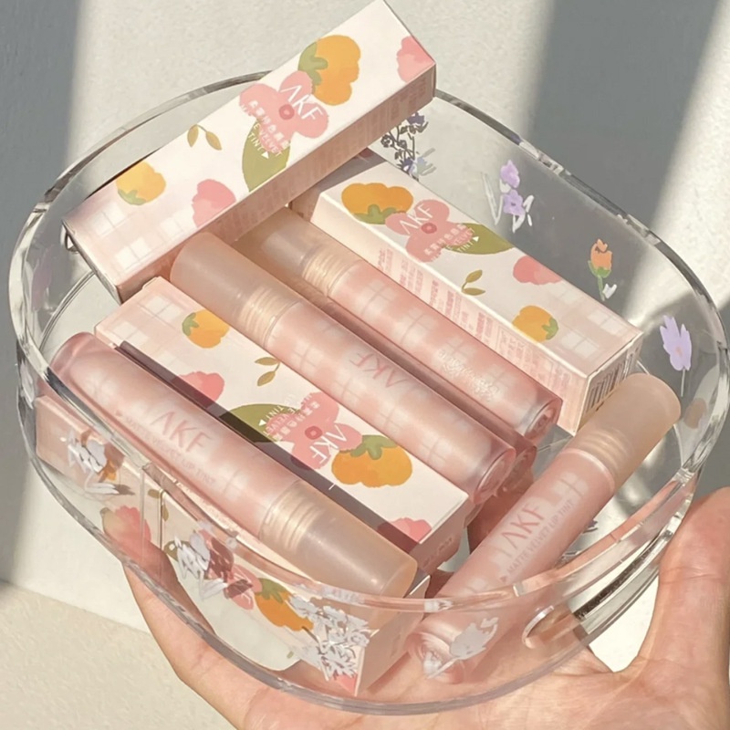 Son Kem Lì Không Dính Cốc Và Không Làm Khô Môi AKF V01