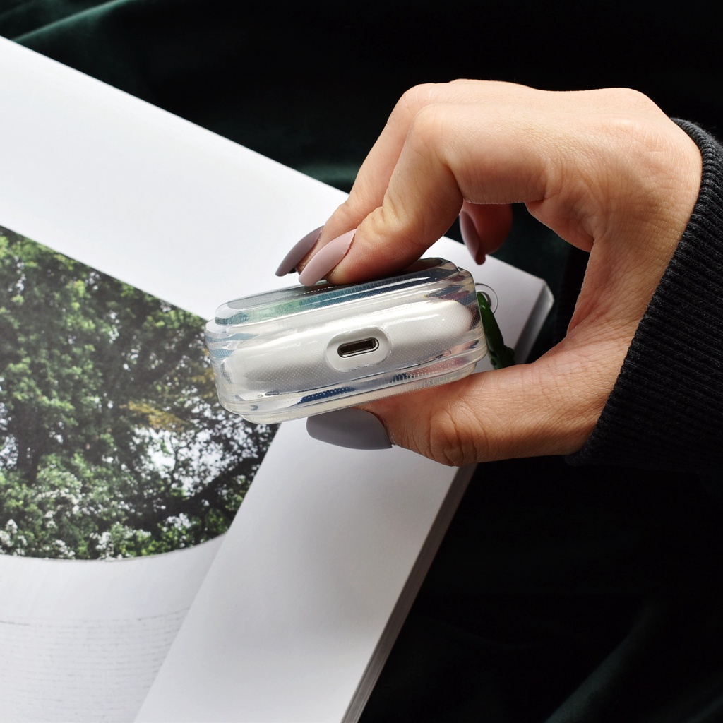 Vỏ Bảo Vệ Hộp Sạc Tai Nghe Bluetooth AirPods 1 2 gen3 Pro2 2022 Bằng TPU + PC Trong Suốt Họa Tiết Lá Xanh Nhỏ Xinh Kèm Móc Chống Rơi Tiện Dụng