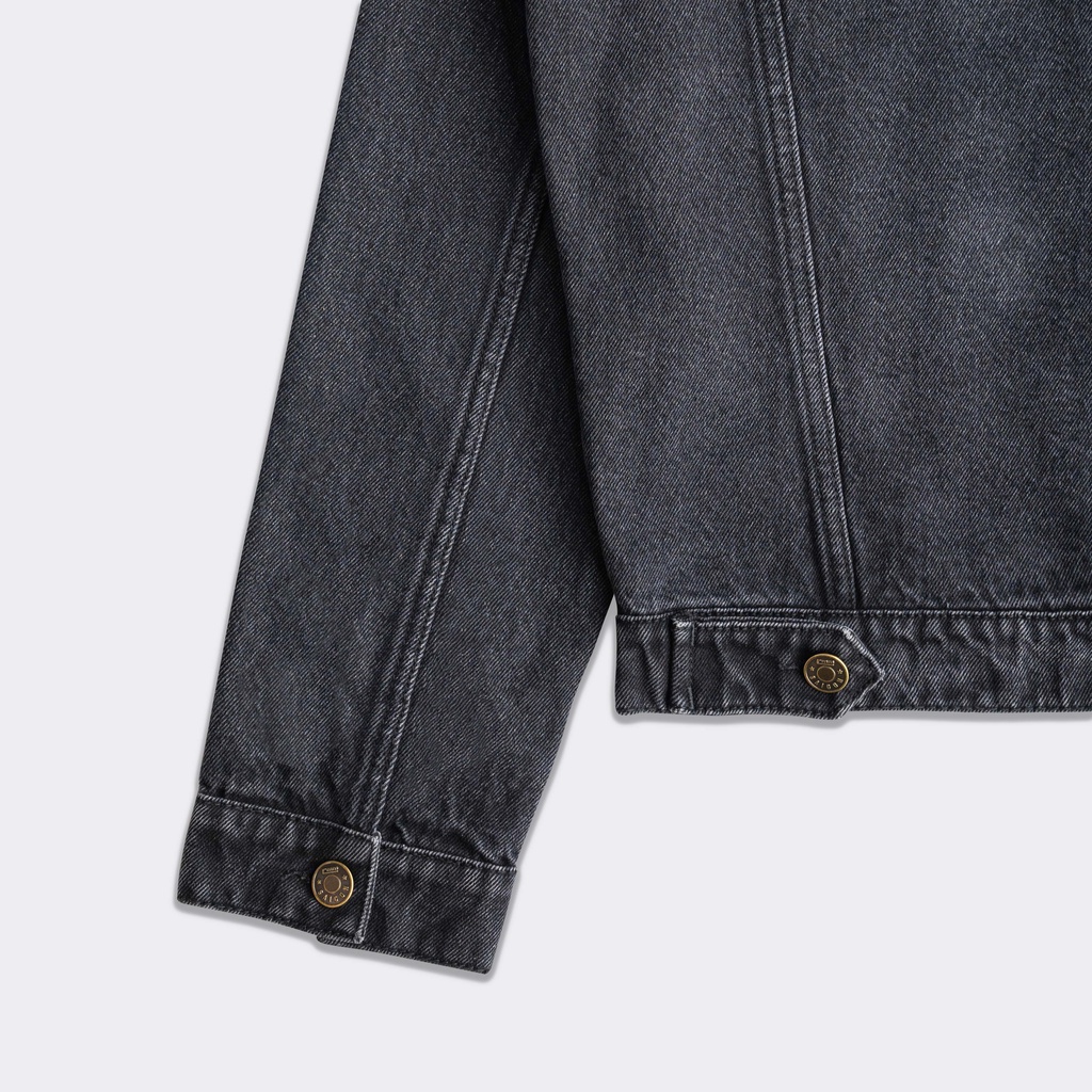 Áo khoác denim đen CMM