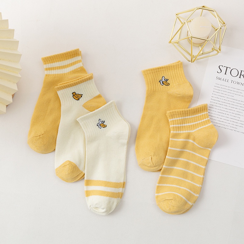 Tất vớ cotton cổ ngắn nữ họa tiết trái chuối màu vàng - SONO111