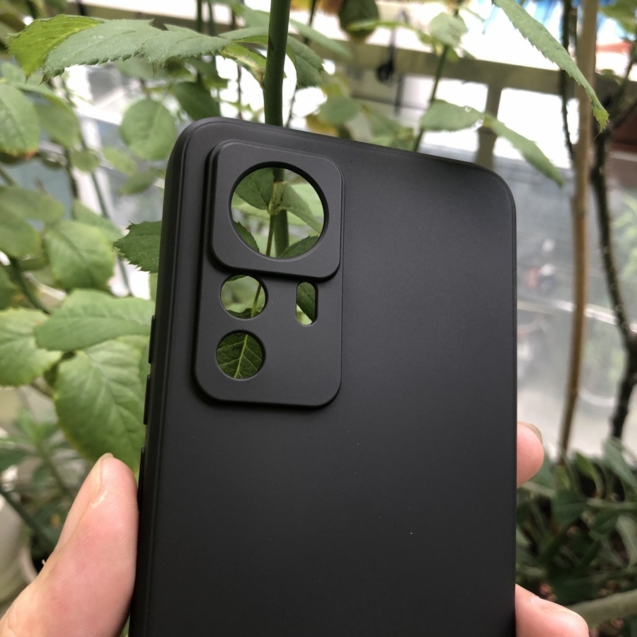 Ốp lưng Xiaomi 12T Pro chống bám bẩn