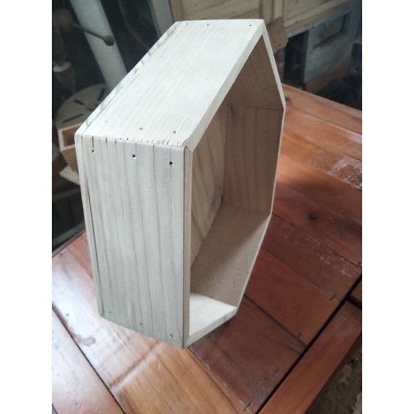 Khay quà gỗ lục giác rộng 28cm cao 7cm