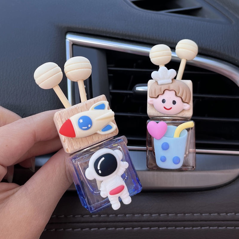 Chai Nước Hoa 10ML Gắn Lỗ Thông Gió Xe Hơi / Phòng Ngủ / Phòng Tắm