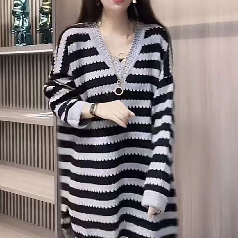 Áo Sweater Dệt Kim Tay Dài Dáng Rộng Cổ Chữ V Họa Tiết Kẻ Sọc Phong Cách Hàn Quốc Thời Trang Cho Nữ