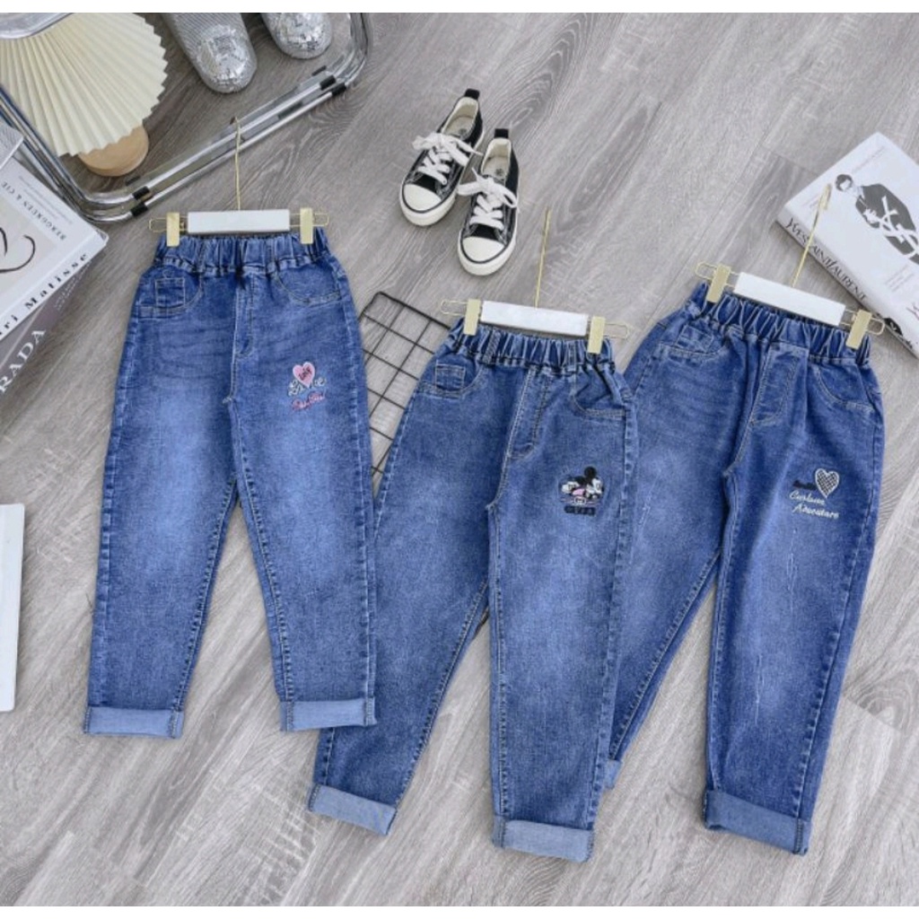 Quần jean (Quần bò) bé gái từ 12-45kg, chất liệu bò, co giãn thấm hút mồ hôi nhiều mẫu mã