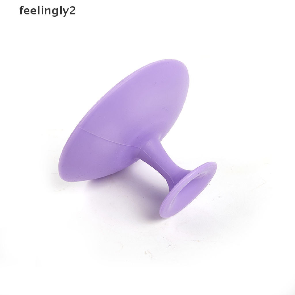 Miếng Silicone Vệ Sinh Cọ Trang Điểm Tiện Dụng
