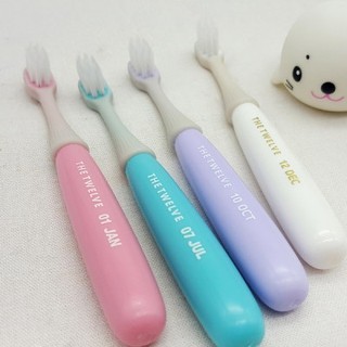 Bàn chải đánh răng combo 2c cho bé Hàn Quốc