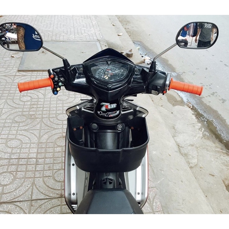 Cặp Kính Spack Gắn Mọi Dòng Xe Cực Đẹp Có Bán Lẻ Kính Trái , Hoặc Phải