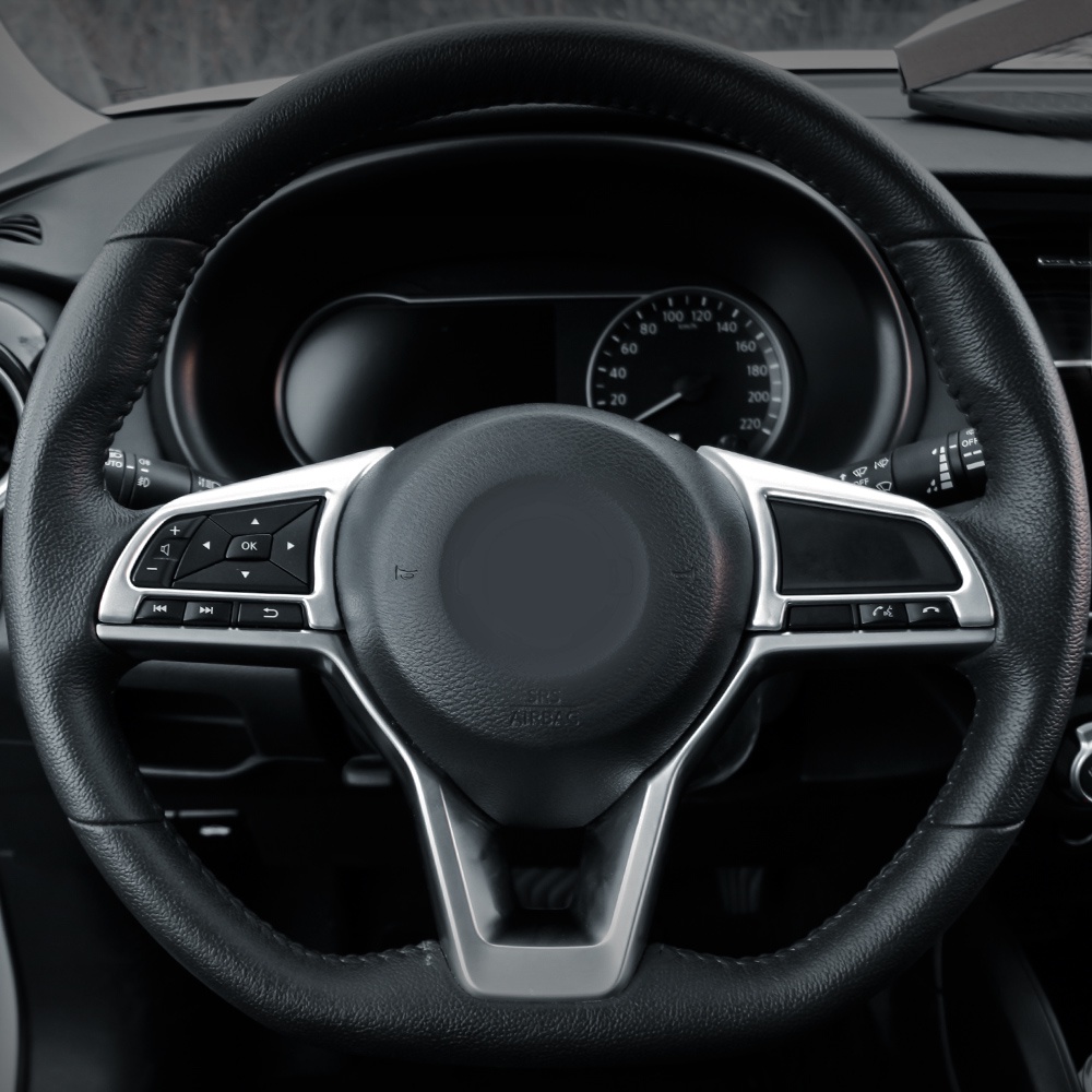 Set 2 Miếng Dán Trang Trí Vô Lăng Xe Hơi Nissan Almera 2022