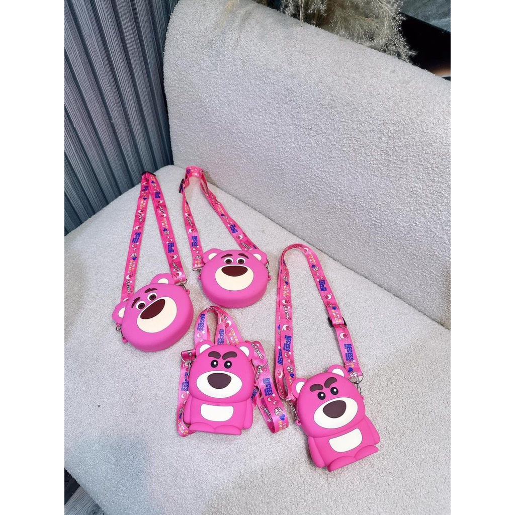 TÚI ĐEO CHÉO GẤU DÂU SILI.CON _ FREE SHIP _ SIZE 14CM SHOP DUYÊN CƯỜNG