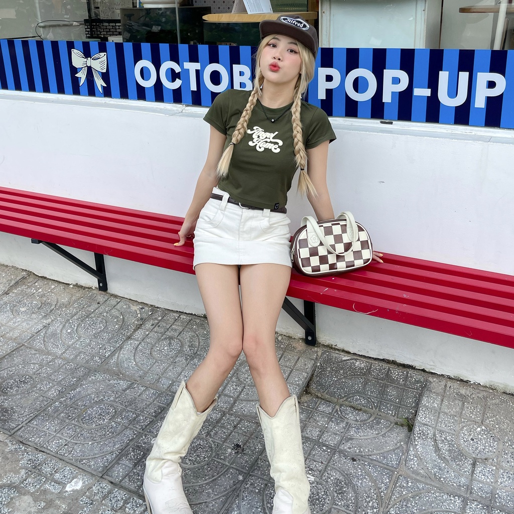 Áo Croptop PRADIES Embossed