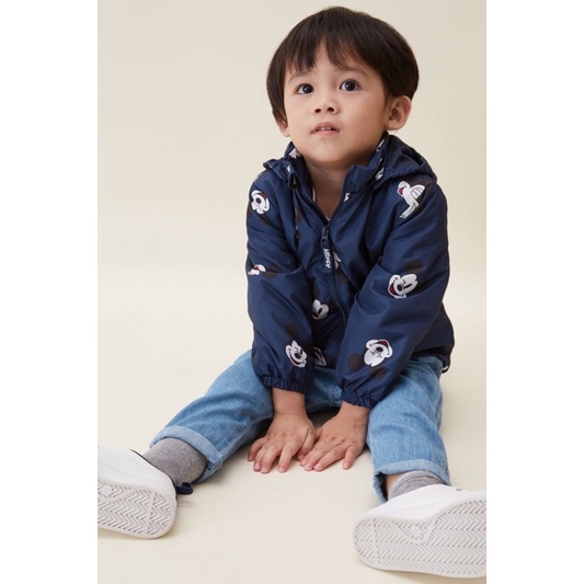 Áo khoác có mũ hoạ tiết mickey xinh xắn cho bé trai săn sale China sz 12-18m