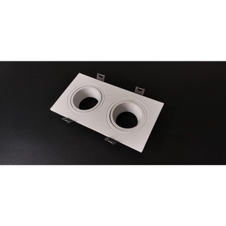 Choá đèn chiếu đôi âm Trần gắn bóng LED đui GU10 hoặc Mr16