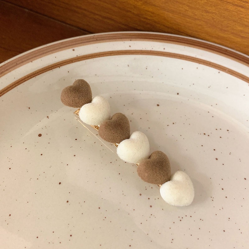 (MớI) Kẹp TóC HìNh TráI Tim ĐíNh Lông Nhung Xinh XắN