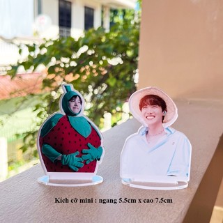 1 Tượng Standee BTS kích cỡ mini ( 1 tượng)