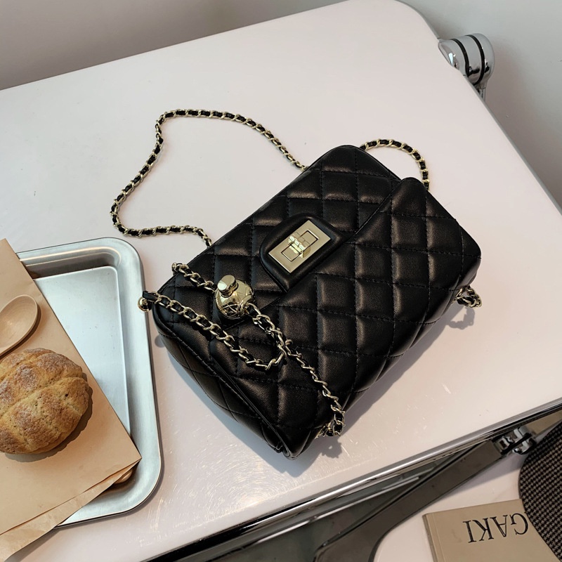 Túi Đeo Chéo Dây Xích Khóa Bóng Vàng Nhỏ Phong Cách Hàn Quốc Cho Nữ