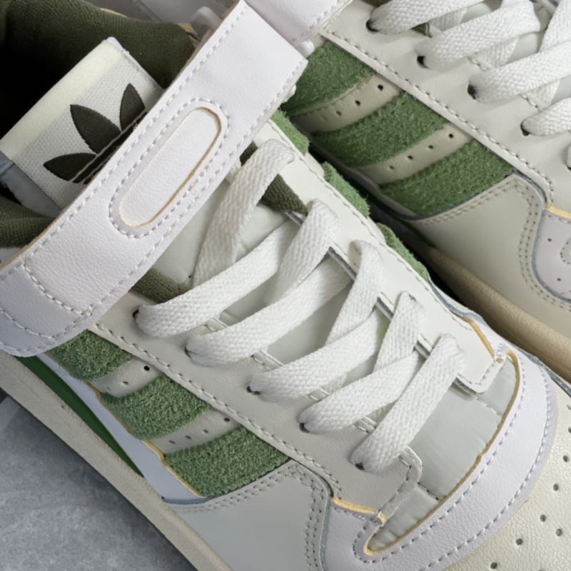 Giày thể thao 3 sọc