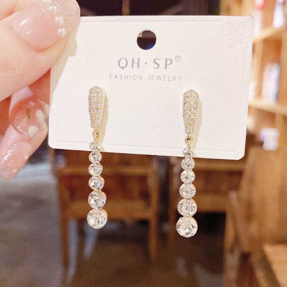 Bông Tai Dáng Dài Đính Hạt Phối Tua Rua Phong Cách Pháp Thời Trang Cho Nữ