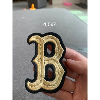 Sticker là ủi chữ b