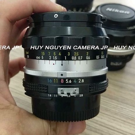 ỐNG KÍNH Nikon 24 F2.8 N.C AI 'D rất đẹp. LẤY NÉT TAY.