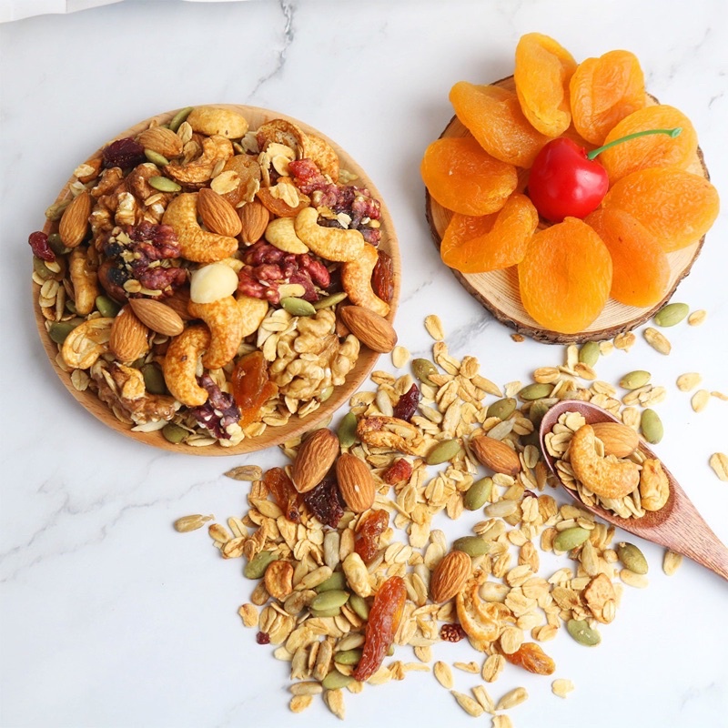 Granola ăn kiêng siêu hạt,ngũ cốc giảm cân, granola siêu hạt zimmyfoods giúp giảm cân, giữ dáng, đẹp
