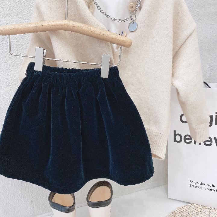 Đầm Nhung Lông Cừu Xếp Ly Màu Trơn Phong Cách Hàn Quốc Thời Trang Mùa Đông Cho Bé Gái